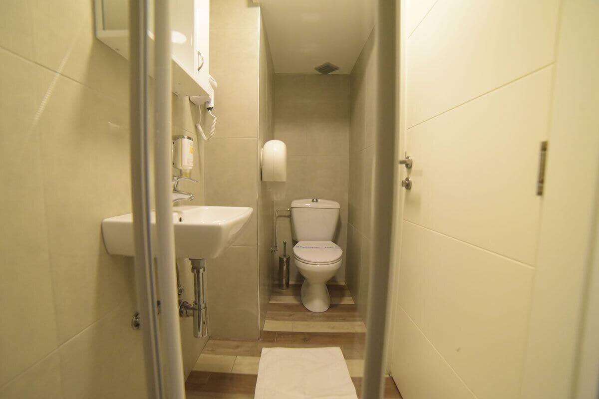 Garni House 46 Plus เบลเกรด ภายนอก รูปภาพ