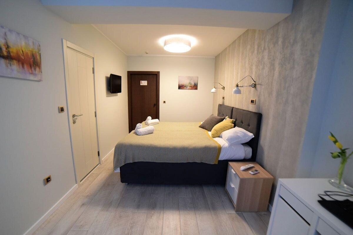 Garni House 46 Plus เบลเกรด ภายนอก รูปภาพ