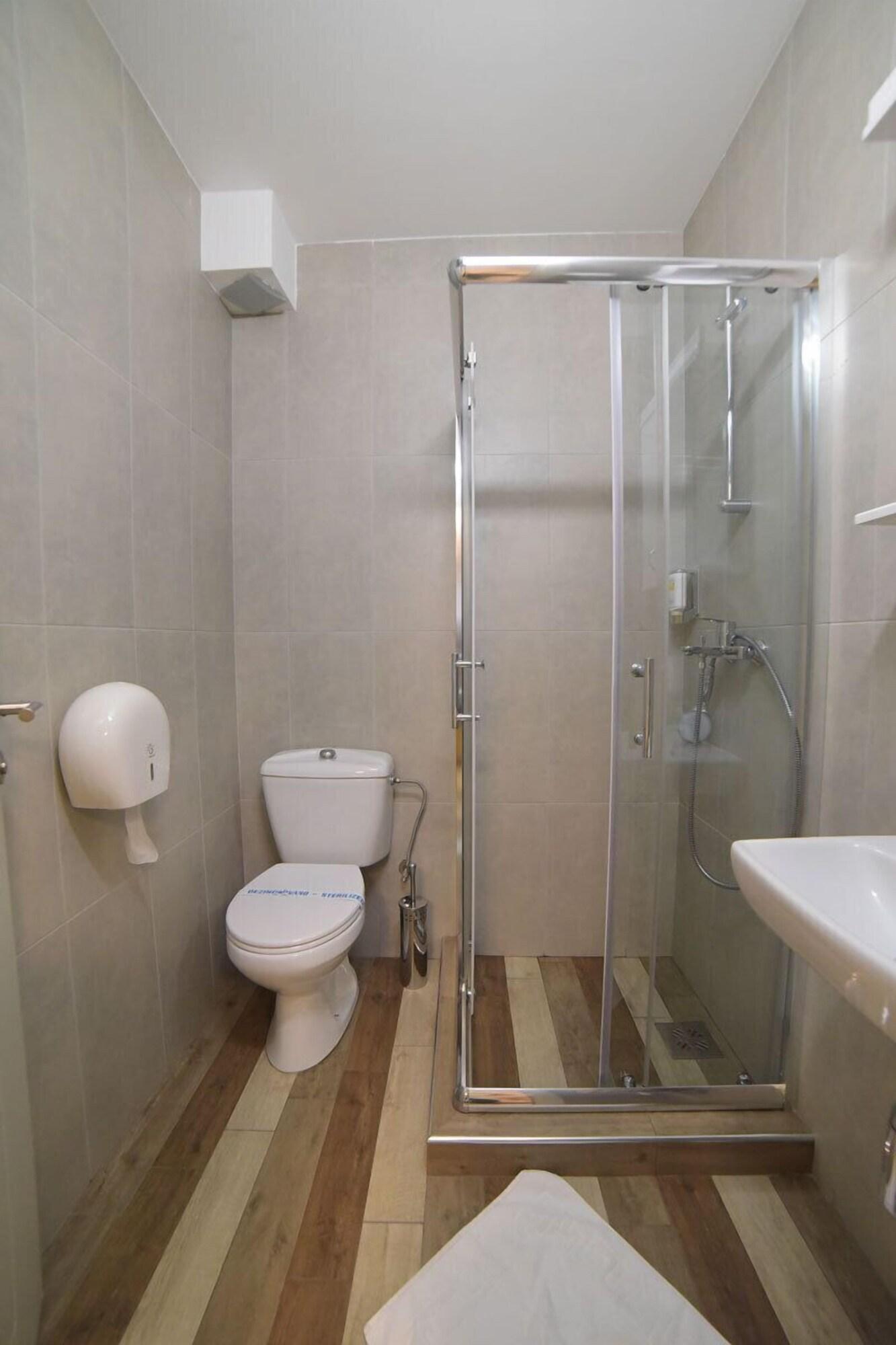 Garni House 46 Plus เบลเกรด ภายนอก รูปภาพ
