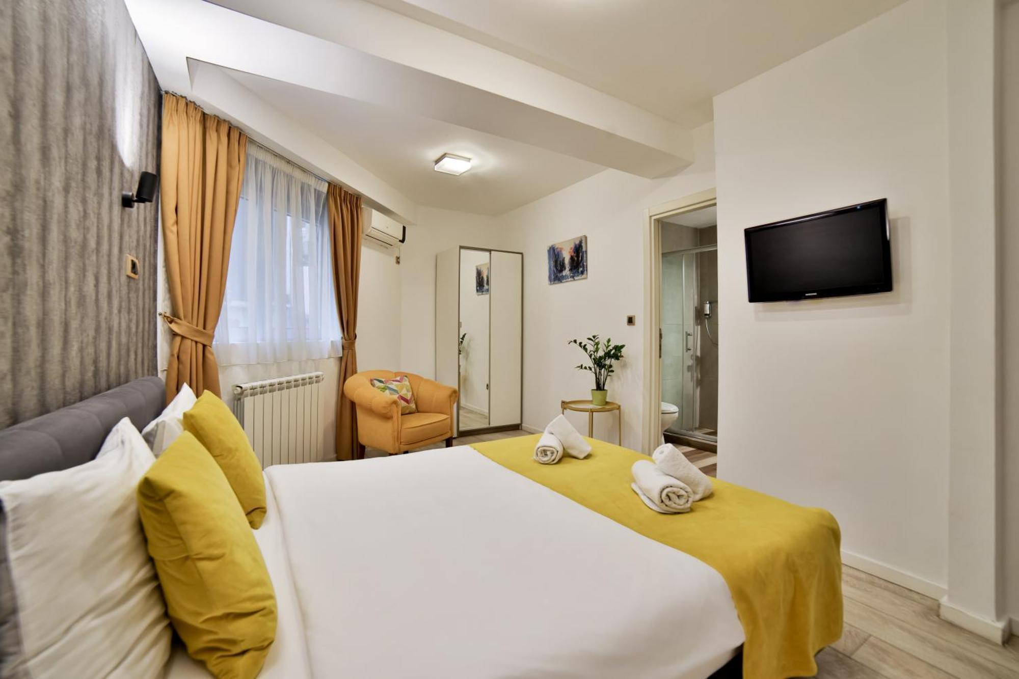 Garni House 46 Plus เบลเกรด ภายนอก รูปภาพ